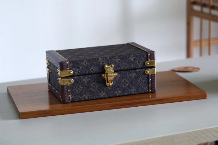 Louis Vuitton Jewelry Box Monogram Wood