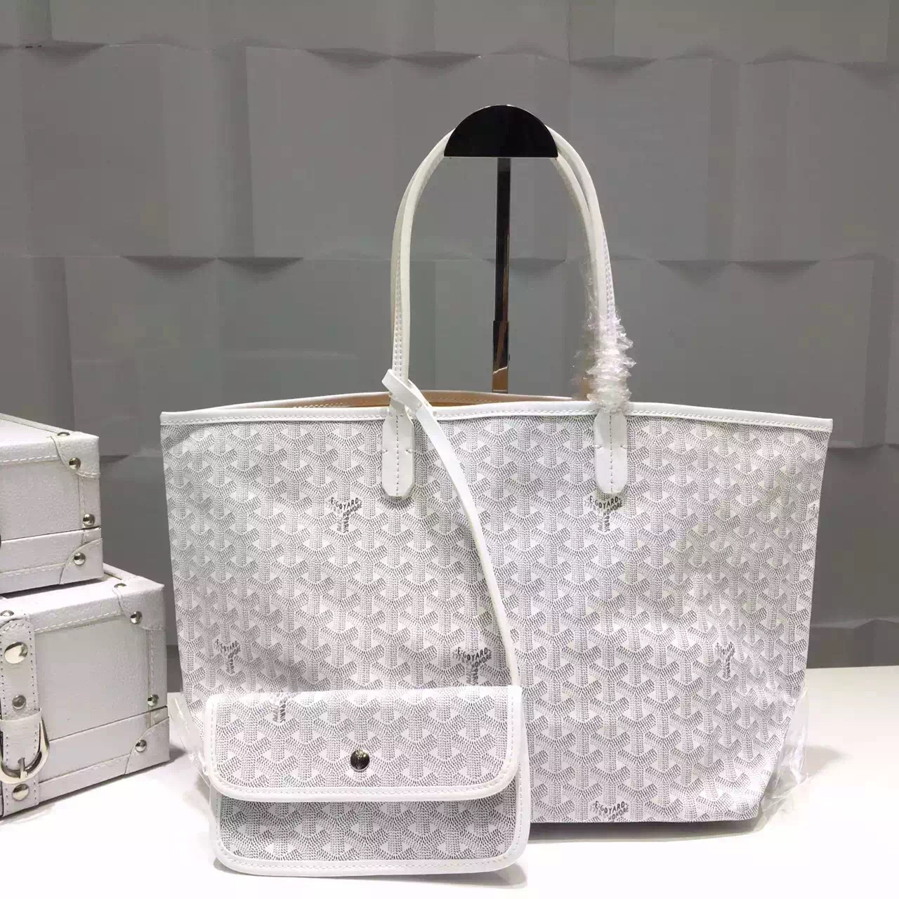 Goyard saint louis shoping bag in white-GY50017